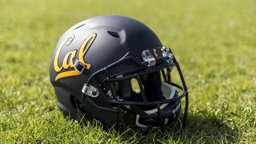 Kevin Jennings breaks SMU's TD passing record as No. 23 Mustangs beat Cal 59-20 — CBS Bay Area (KPIX), College Station Technology news