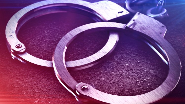 Killeen police chase ends outside Walmart after reported gun threat — KCEN (Central Texas), College Station Community news