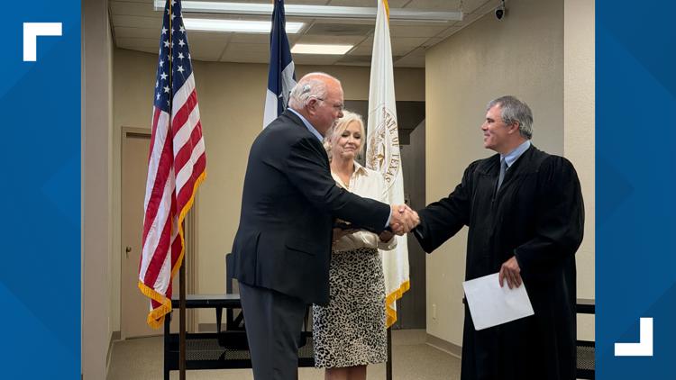 Rob Erwin sworn in as Interim Coryell County Judge — KCEN (Central Texas)