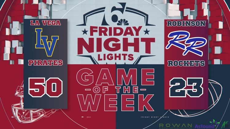 Exciting high school football game between La Vega Pirates and Robinson Rockets