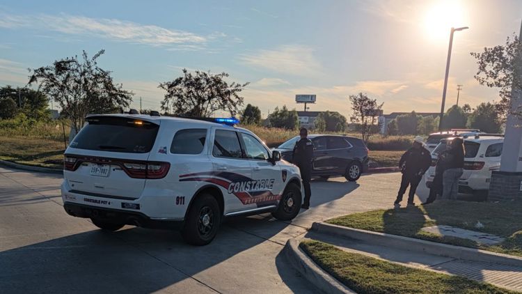 15-year-old riding electric scooter involved in crash near FM 1960, deputies say — KHOU 11 (Houston), College Station Community news