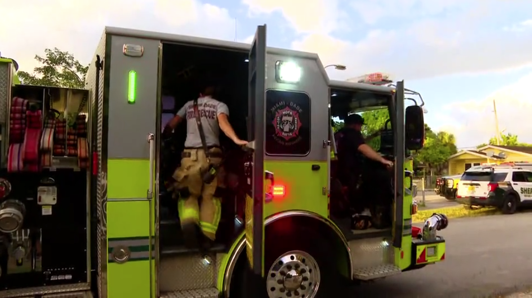 Northwest Miami-Dade man hospitalized after reportedly being set on fire — WSVN 7 Miami-Dade, College Station Health news